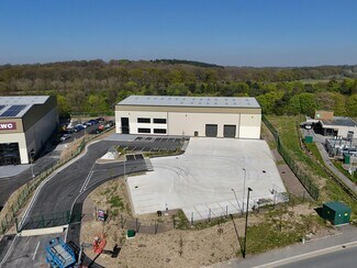 Plus de détails pour Knowsley Ln, Liverpool - Industriel/Logistique à louer