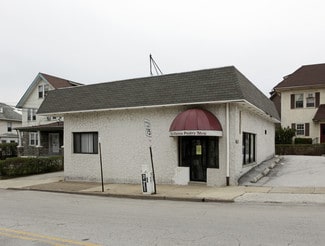 Plus de détails pour 8232 West Chester Pike, Upper Darby Township, PA - Local commercial à louer