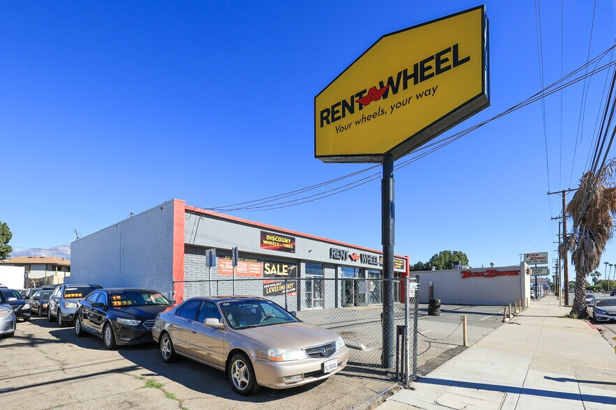 960 W Holt Blvd, Ontario, CA à vendre - Photo de l’immeuble – Image 3 sur 24