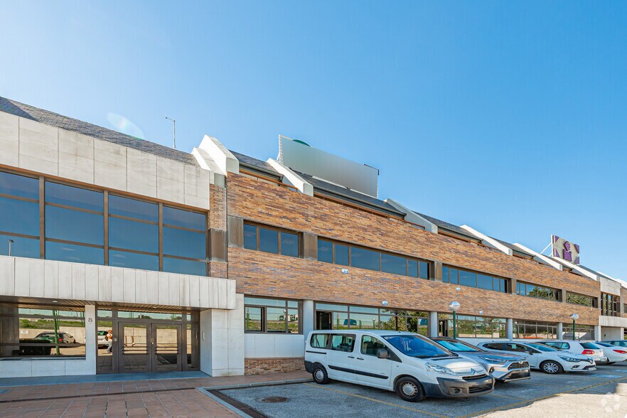 Bureau dans Las Rozas de Madrid, Madrid à vendre - Photo intérieure – Image 1 sur 1