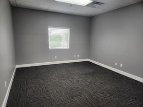 926 Chulie Dr, San Antonio, TX à louer Photo intérieure– Image 1 sur 2