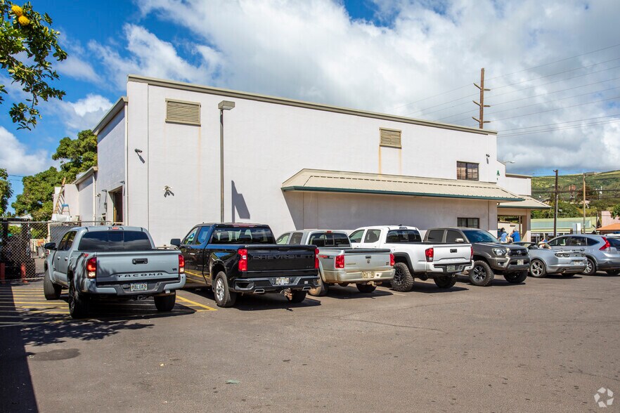 9894 Kaumualii Hwy, Waimea, HI à louer - Photo de l’immeuble – Image 3 sur 3