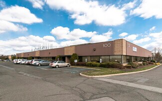Plus de détails pour 100 Corporate Ct, South Plainfield, NJ - Médical à louer