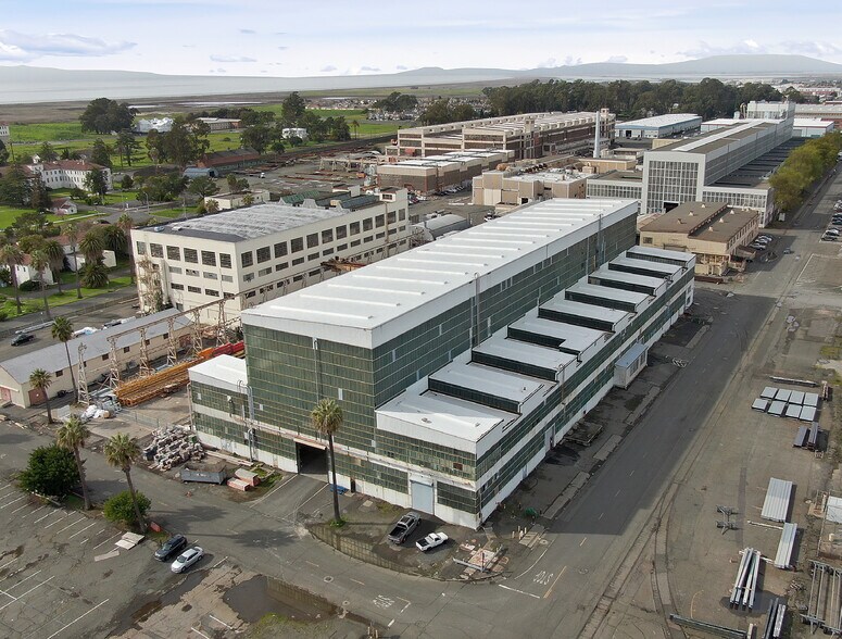 1275 Nimitz Ave, Vallejo, CA à louer - Photo de l’immeuble – Image 2 sur 5