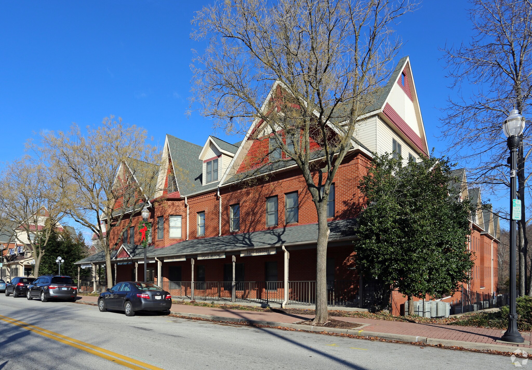 637 Main St, Laurel, MD à vendre Photo principale– Image 1 sur 12