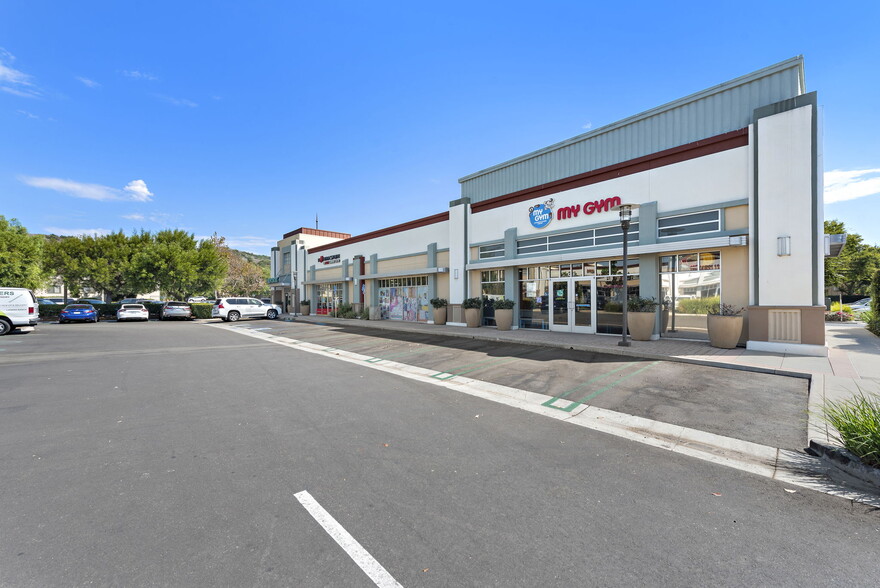 Antonio Pky, Ladera Ranch, CA à louer - Photo de l’immeuble – Image 2 sur 17