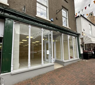 Plus de détails pour 13 High St, Torrington - Local commercial à louer