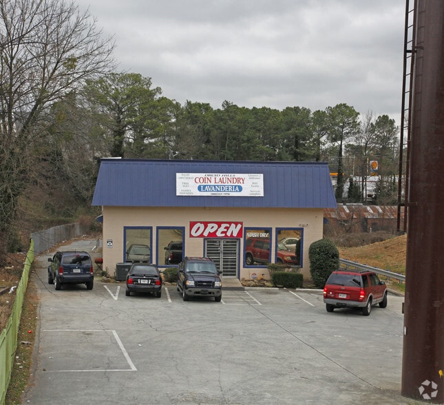 2987 Buford Hwy NE, Atlanta, GA à louer - Photo de l’immeuble – Image 3 sur 9