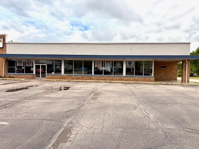 1212 Shirland Ave, South Beloit, IL à louer Photo de l’immeuble– Image 1 sur 8