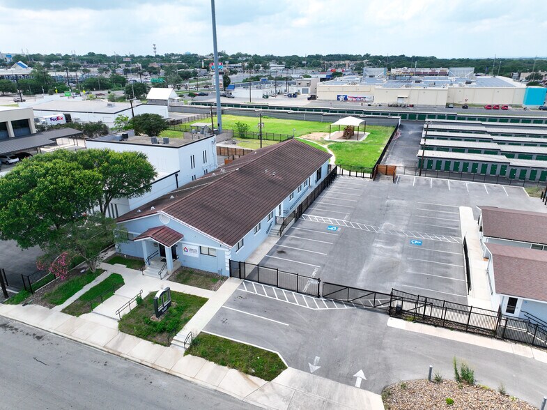 3427 Northeast Pky, San Antonio, TX à vendre - Photo de l’immeuble – Image 2 sur 20