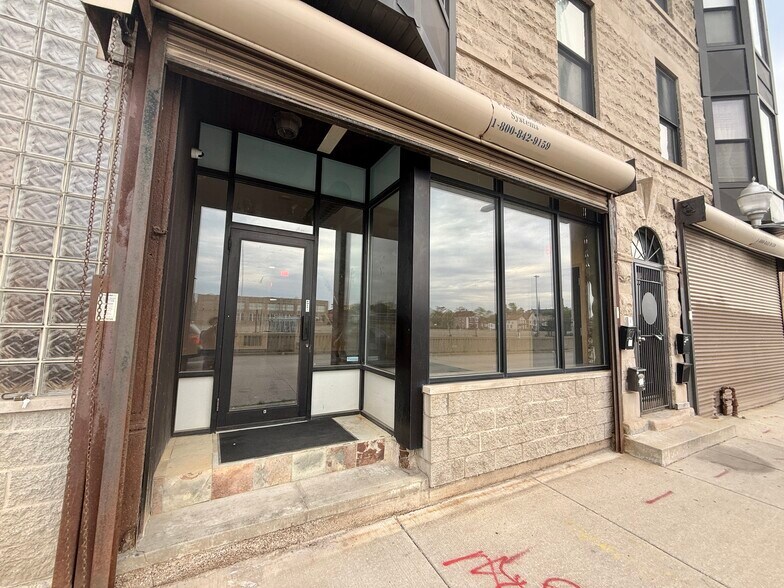 5707-5709 S Wentworth Ave, Chicago, IL à louer - Photo de l’immeuble – Image 1 sur 19