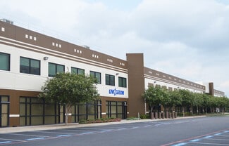 Plus de détails pour 11204 McPherson Rd, Laredo, TX - Industriel/Logistique à louer