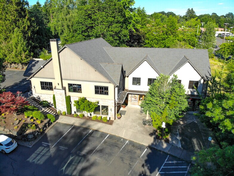 7307 SW Beveland Rd, Tigard, OR à louer - Photo de l’immeuble – Image 2 sur 10