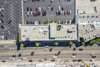 22030 Sherman Way, Canoga Park, CA - VUE AÉRIENNE  vue de carte