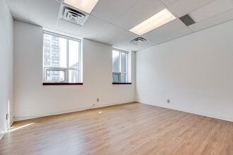18 Louisa St, Ottawa, ON à louer Photo intérieure– Image 2 sur 4