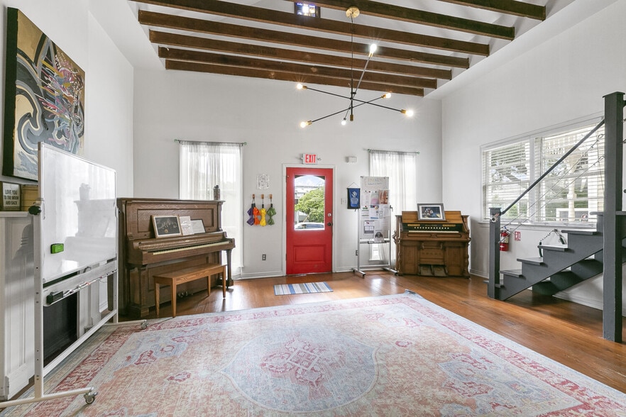 734 Nashville Ave, New Orleans, LA à louer - Photo intérieure – Image 3 sur 12
