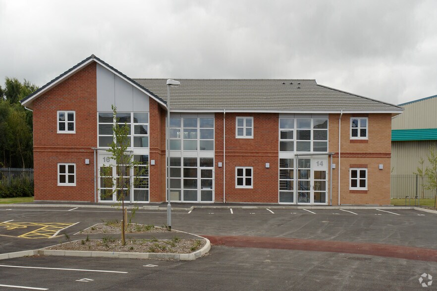 Inward Way, Ellesmere Port à vendre - Photo de l’immeuble – Image 2 sur 3