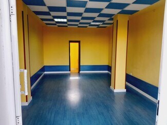 Plus de détails pour Local commercial à vendre