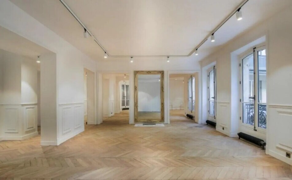 Bureau dans Paris à louer - Photo de l’immeuble – Image 3 sur 7