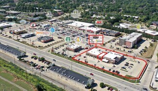 Plus de détails pour 2003 S Neil St, Champaign, IL - Local commercial à louer