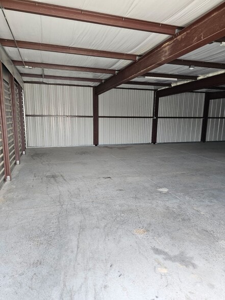 2115 S US Hwy 27, Clermont, FL à louer - Photo intérieure – Image 3 sur 4