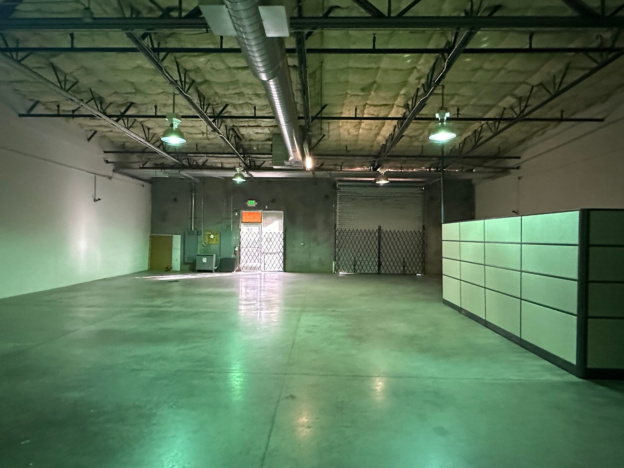 2526 Qume Dr, San Jose, CA à louer Photo intérieure– Image 1 sur 8