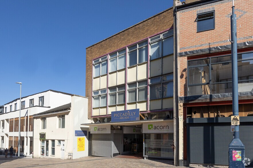 1-15 Piccadilly Arcade, Stoke On Trent à louer - Photo de l’immeuble – Image 3 sur 4