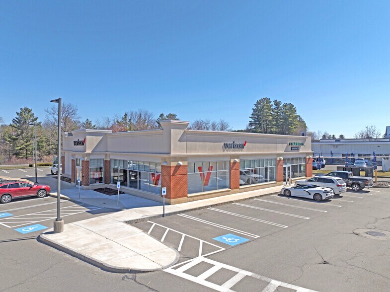 611 Amherst St, Nashua, NH à vendre - Photo de l’immeuble – Image 2 sur 6