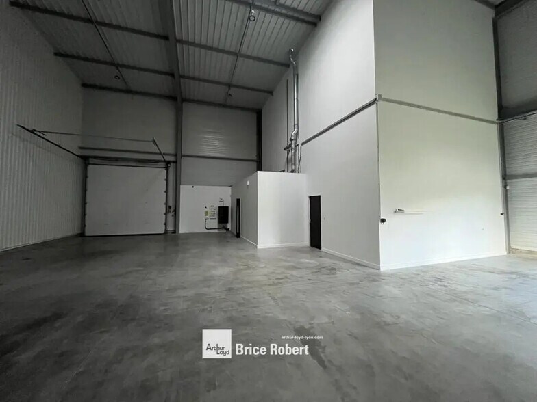 53 Avenue Carnot, Neuville-sur-Saône à louer - Photo intérieure – Image 3 sur 4