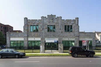 1027 Fairfield Ave, Bridgeport, CT à louer - Photo de l’immeuble – Image 3 sur 9