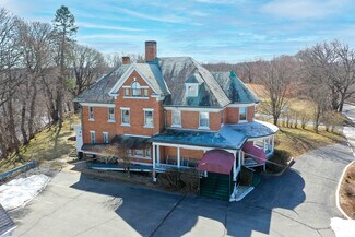 Plus de détails pour 1501 Lonsdale Ave, Lincoln, RI - Spécialisé à vendre