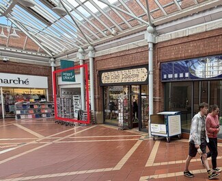 Plus de détails pour Shopping Centre, Bridgwater - Local commercial à louer
