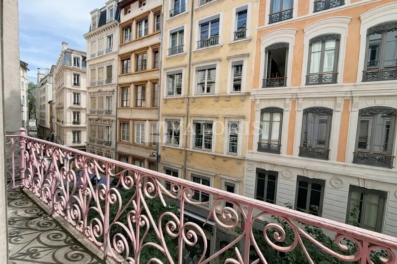 19 Rue De L'Arbre Sec, Lyon à louer Photo de l’immeuble– Image 1 sur 13