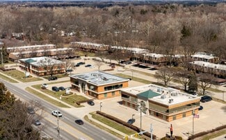 Plus de détails pour 37020 Garfield Rd, Clinton Township, MI - Bureau à louer