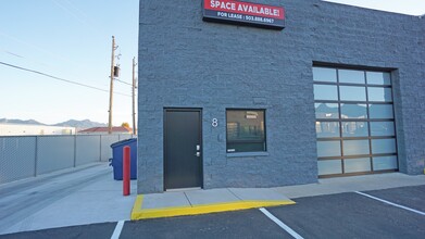 4030 Stockton Hill Rd, Kingman, AZ à louer Photo intérieure– Image 1 sur 18