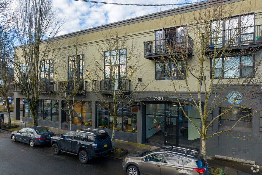 8401 N Ivanhoe St, Portland, OR à louer - Photo de l’immeuble – Image 3 sur 15