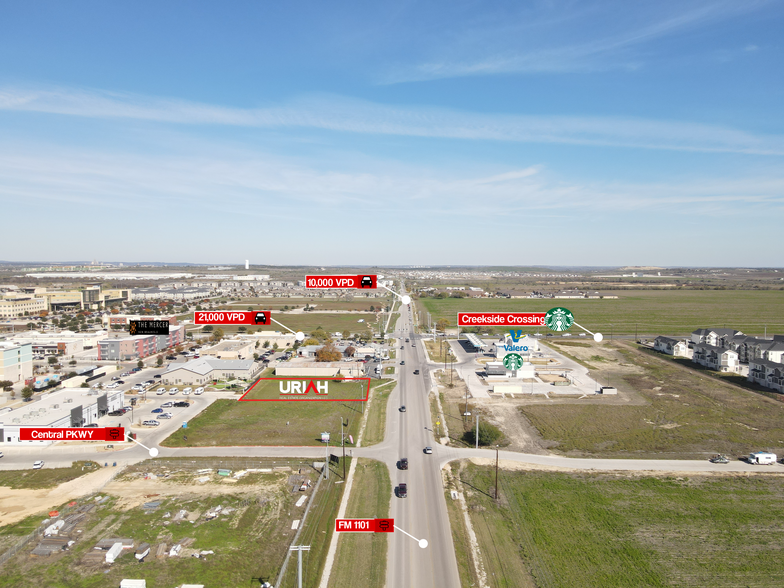 0.55 on FM 1101, New Braunfels, TX à vendre - Photo de l’immeuble – Image 3 sur 4
