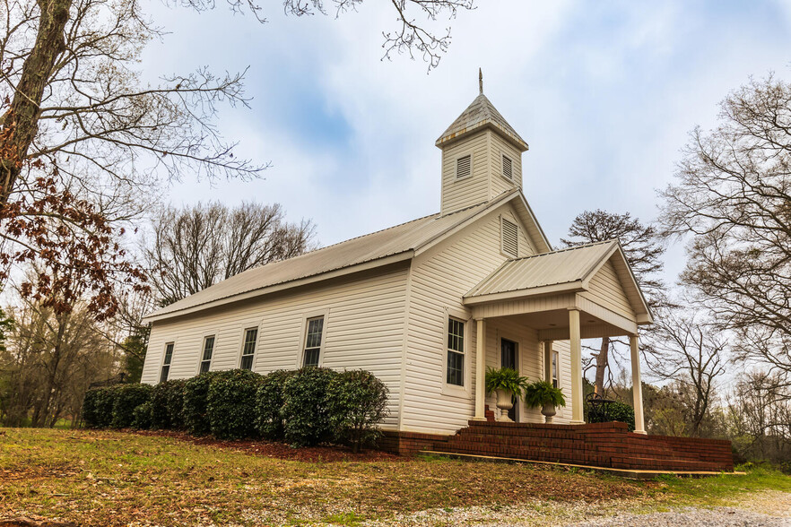 62 Bell Spring Rd, Munford, AL à vendre - Photo de l’immeuble – Image 2 sur 32