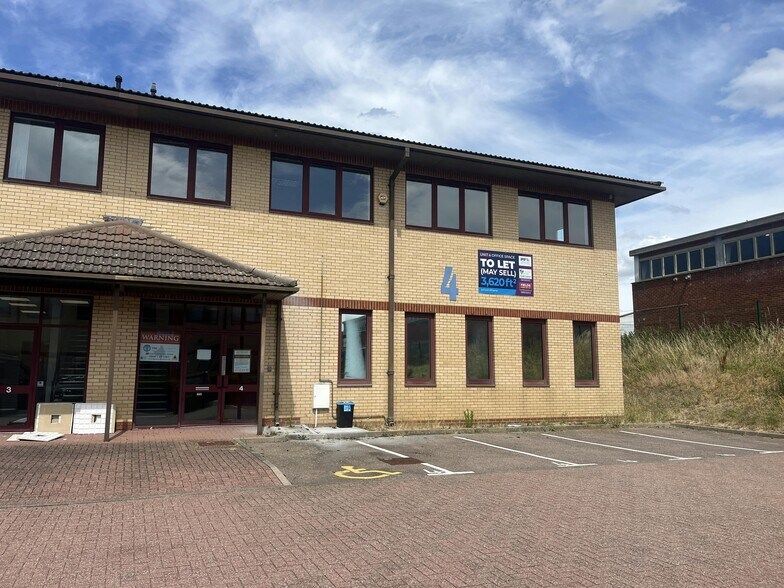 Wenman Rd, Thame à vendre - Photo de l’immeuble – Image 2 sur 3