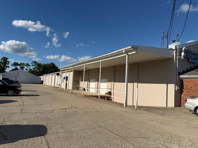 974 State Route 28, Milford, OH à vendre - Photo de l’immeuble – Image 3 sur 4