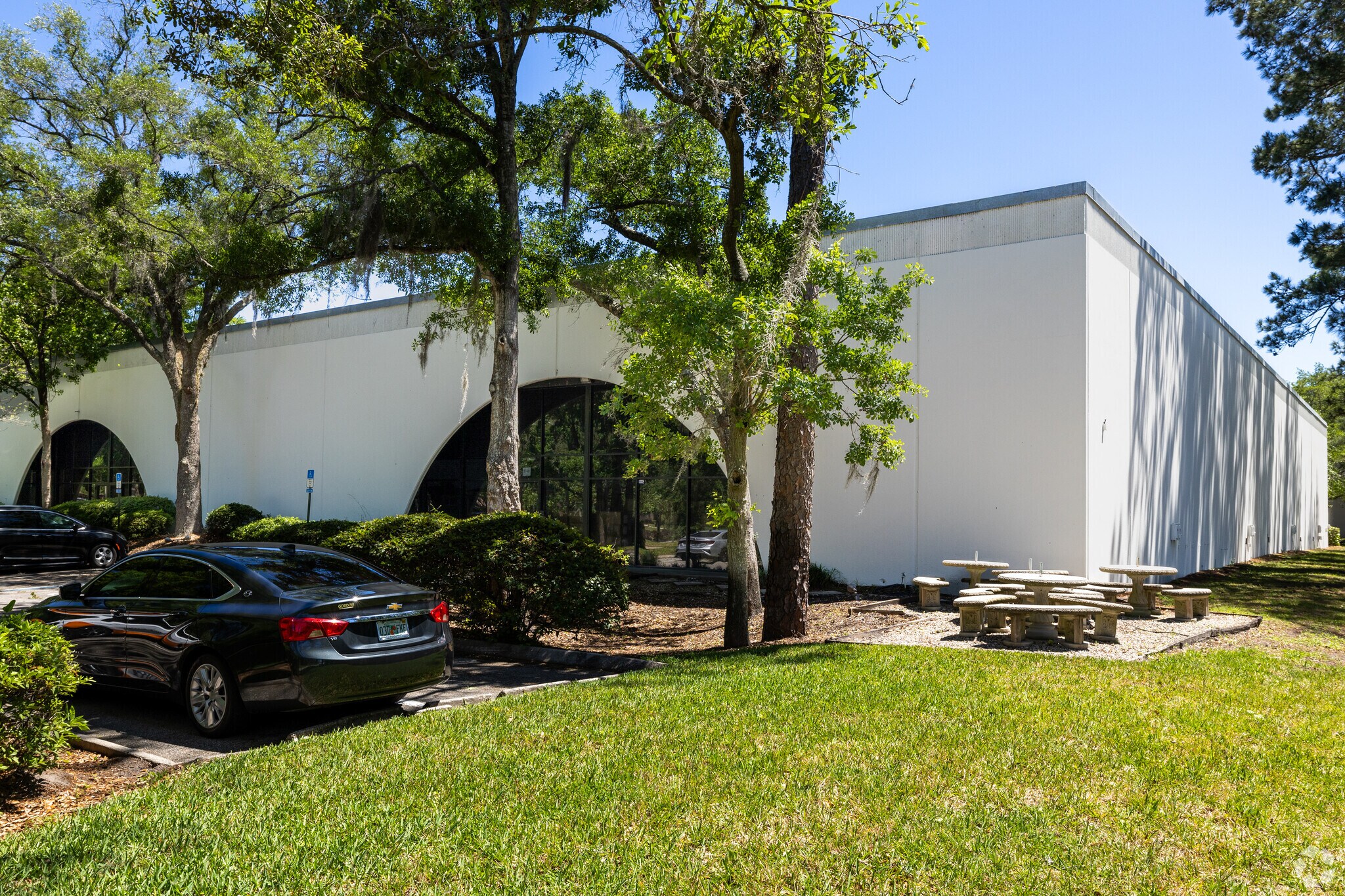 8168-8190 W Baymeadows Way, Jacksonville, FL à louer Photo de l’immeuble– Image 1 sur 6