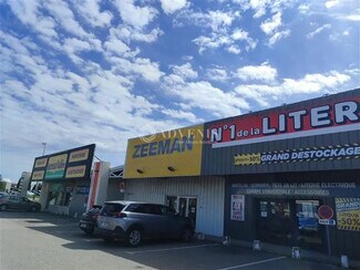 Plus de détails pour Local commercial à louer