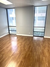 17337 Ventura Blvd, Encino, CA à louer Photo intérieure– Image 2 sur 4
