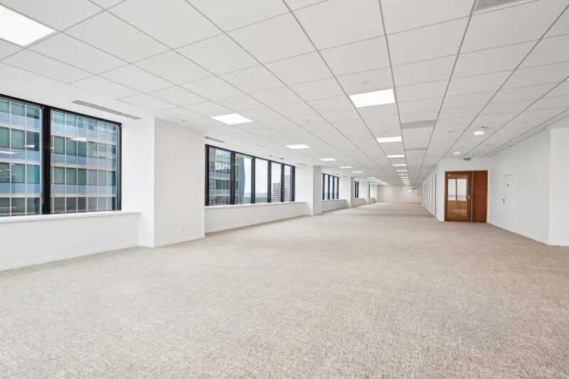 20 Avenue André Prothin, Courbevoie à louer - Photo de l’immeuble – Image 2 sur 15