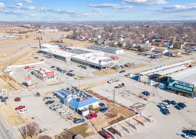 2725 W 18th Ave, Emporia, KS à vendre - Aérien – Image 3 sur 6