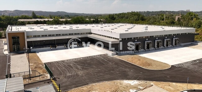 Plus de détails pour Bureau, Industriel/Logistique à louer