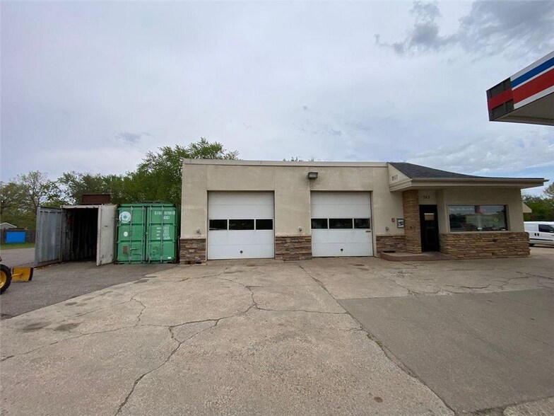 743 Broadway St E, Monticello, MN à vendre - Photo de l’immeuble – Image 2 sur 14