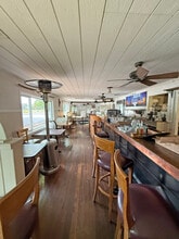 3535 Guerneville Rd, Santa Rosa, CA à louer Photo intérieure– Image 2 sur 10