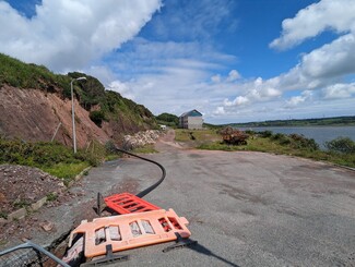 Plus de détails pour 11 Ocean Way, Pembroke Dock - Terrain à vendre