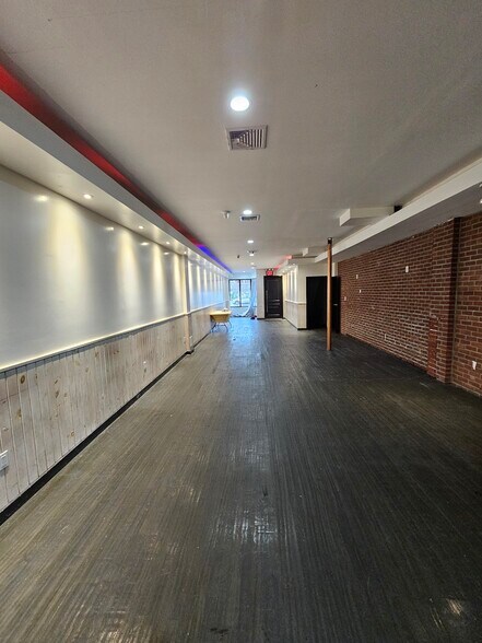 2172 Flatbush Ave, Brooklyn, NY à vendre - Photo intérieure – Image 3 sur 11